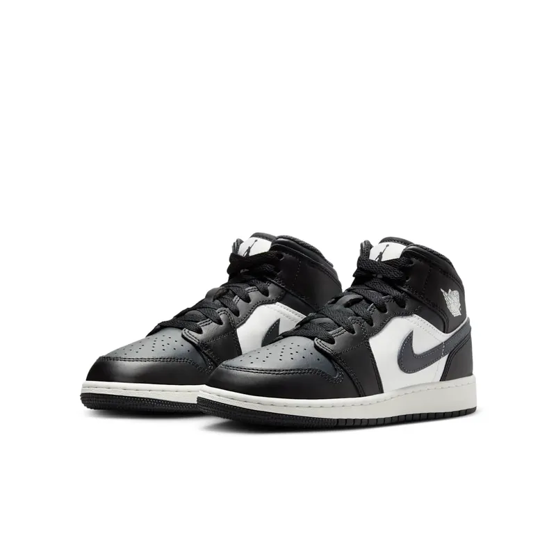 Jordan 1 Mid GS “Off Noir Toe” (DQ8423-010)