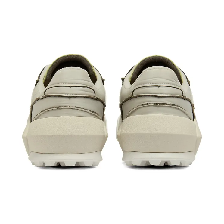 onitsuka-tiger-sneaker 1183C276-020