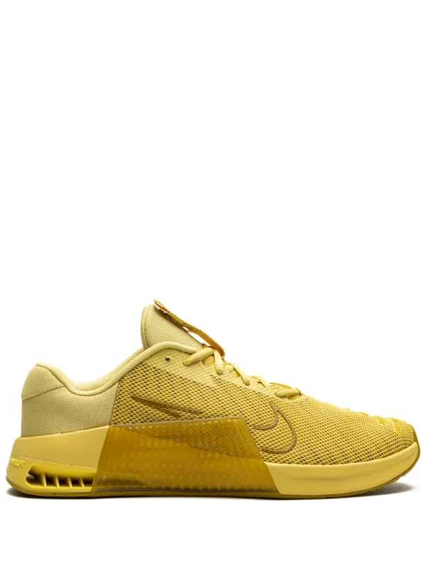 Nike Metcon 9 Saturn Gold sneakers – Yellow (DZ2617)