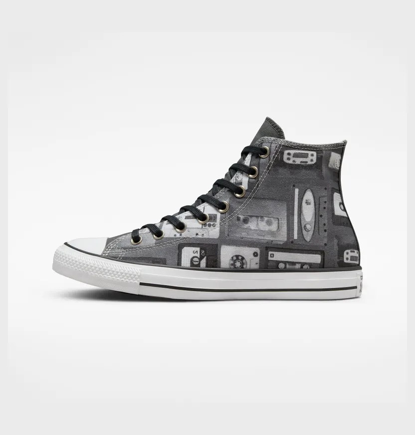 converse-chuck-taylor-all-star A06108C