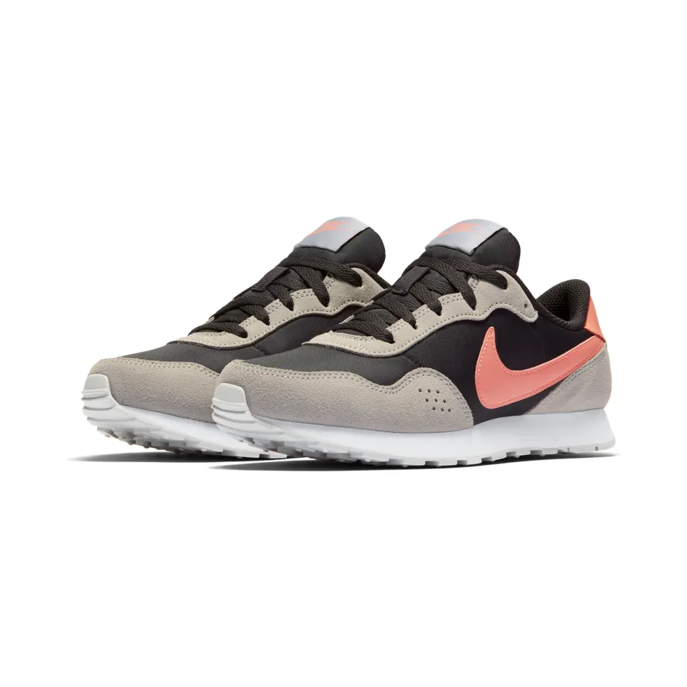 Nike MD Valiant Older Kids’ Black (CN8558-004)