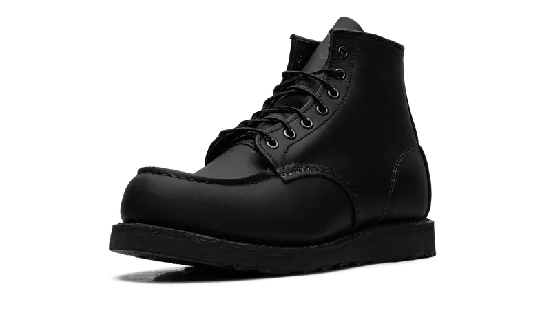 Red Wing Classic Moc 6 Inch Boot “Black Harness” (8074)