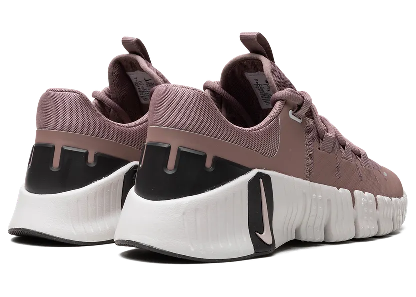 nike-free DV3950-201