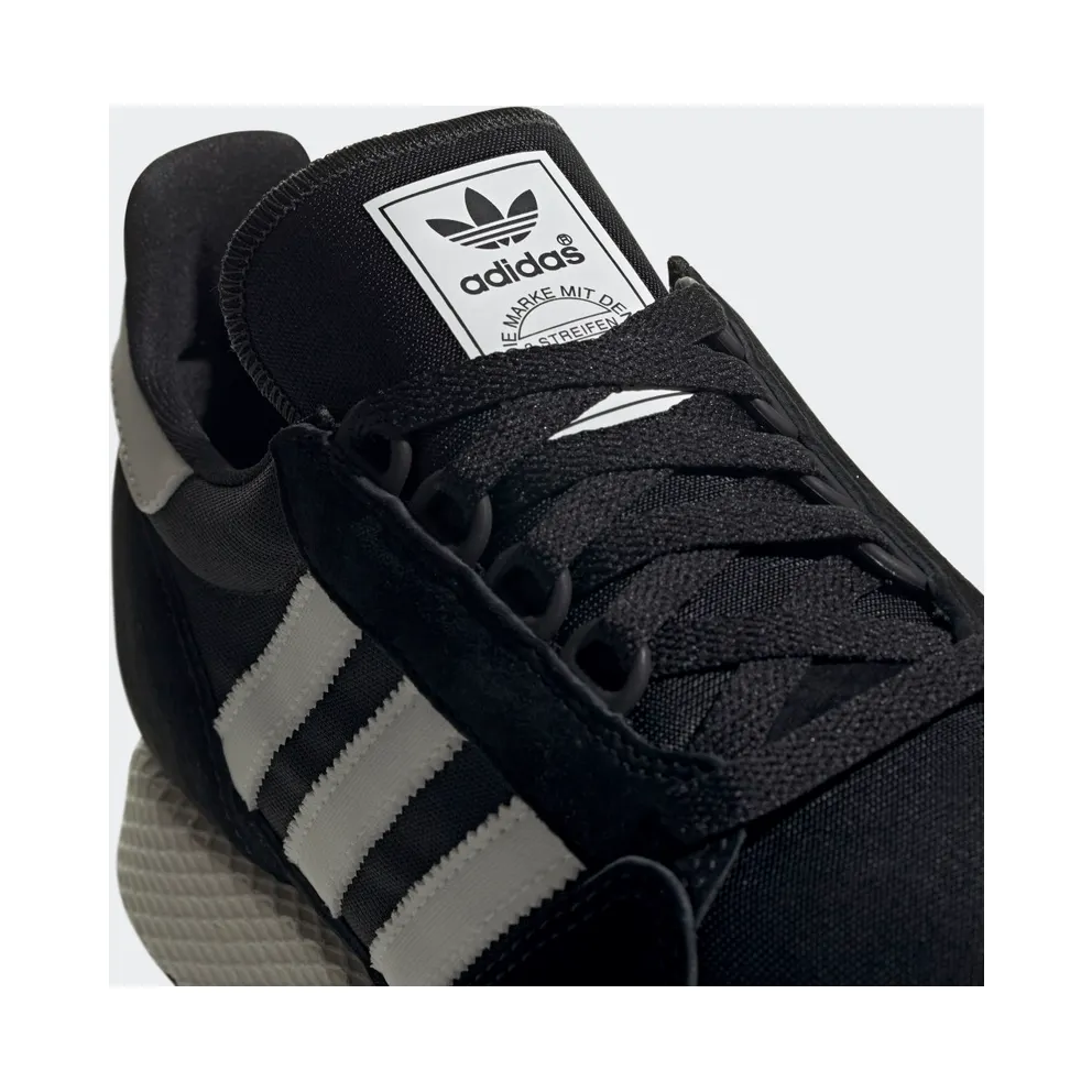 adidas Forest Grove Core Black / Cloud White / Chalk White (EE5834)