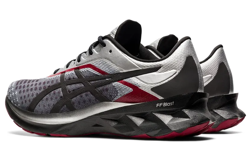 asics-novablast 1201A117-020