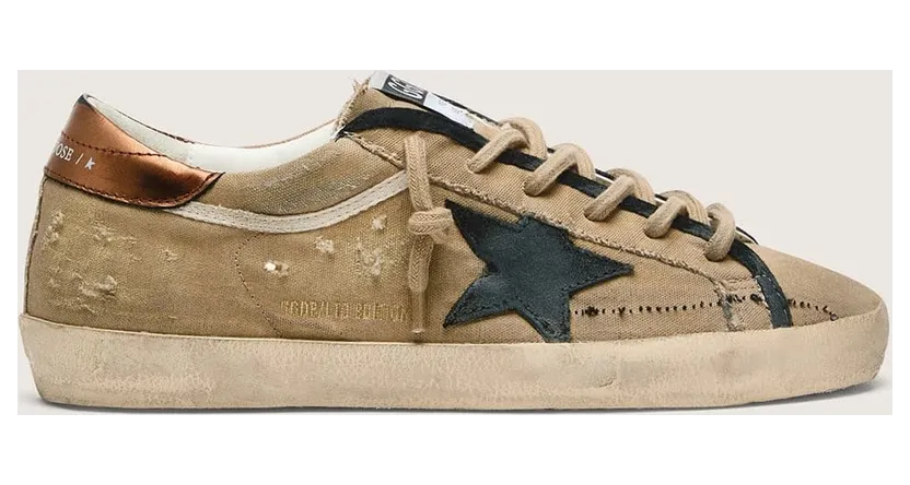 Golden Goose Super-Star Ltd In Beige Canvas With Black Leather Star (GWF00101.F008621.15965)