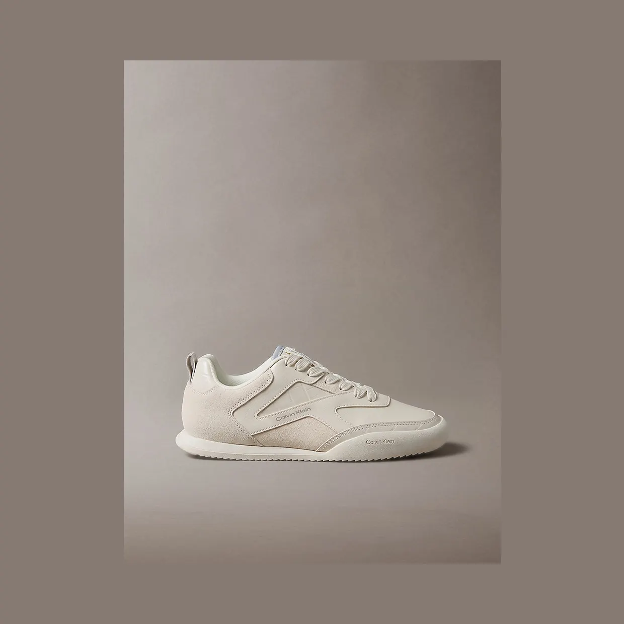 Calvin Klein Ck Kayla – Croc-Effect Runner “DK ECRU” (HW0HW03244ACG)