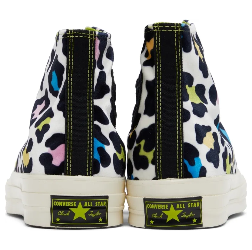converse-chuck-taylor-all-star 572369C