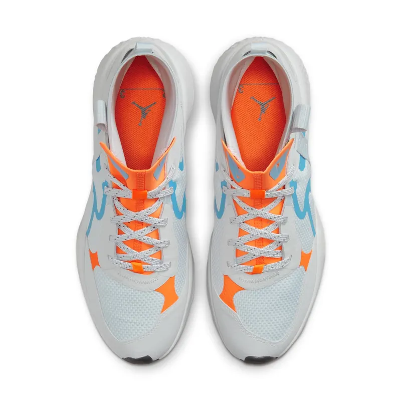 Jordan Delta 3 Mid Pure Platinum Chambray Total Orange (DR7614-004)