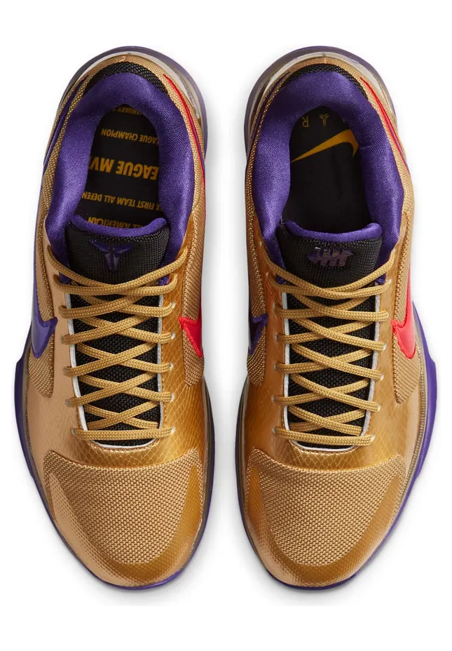 nike-kobe DA6809-700