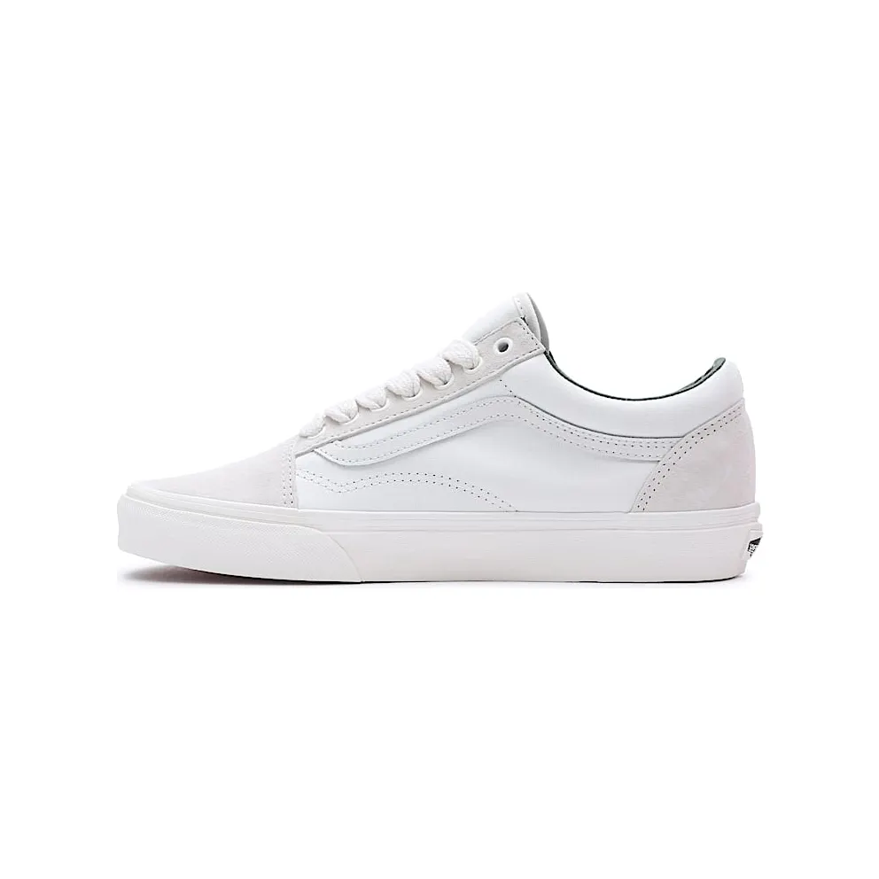 Vans Oversized Laces Old Skool White – “White” (VN0007NTWGR)