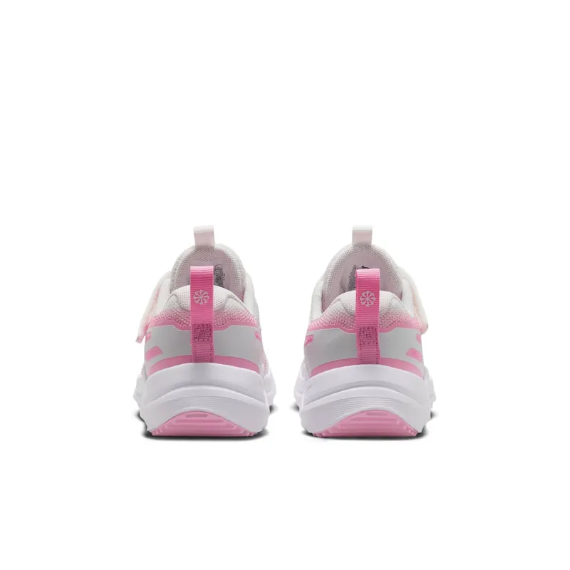 Nike Cosmic Runner White (HM4400-103)