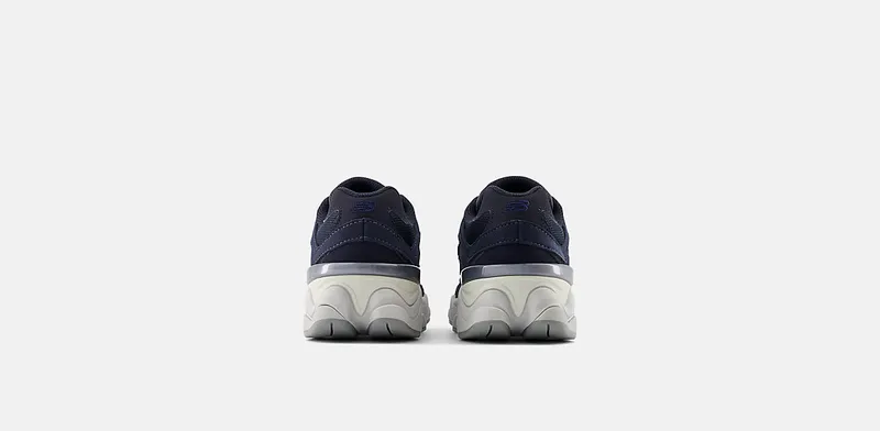 New Balance 9060 GS “Navy / White” (GC9060NV)