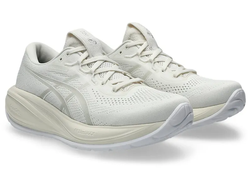ASICS GEL-CUMULUS 28 “Cream / Glacier Grey” (1012B916-100)