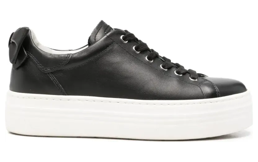 NeroGiardini Sneakers met plateauzool en strikdetail – Zwart (E306520D)