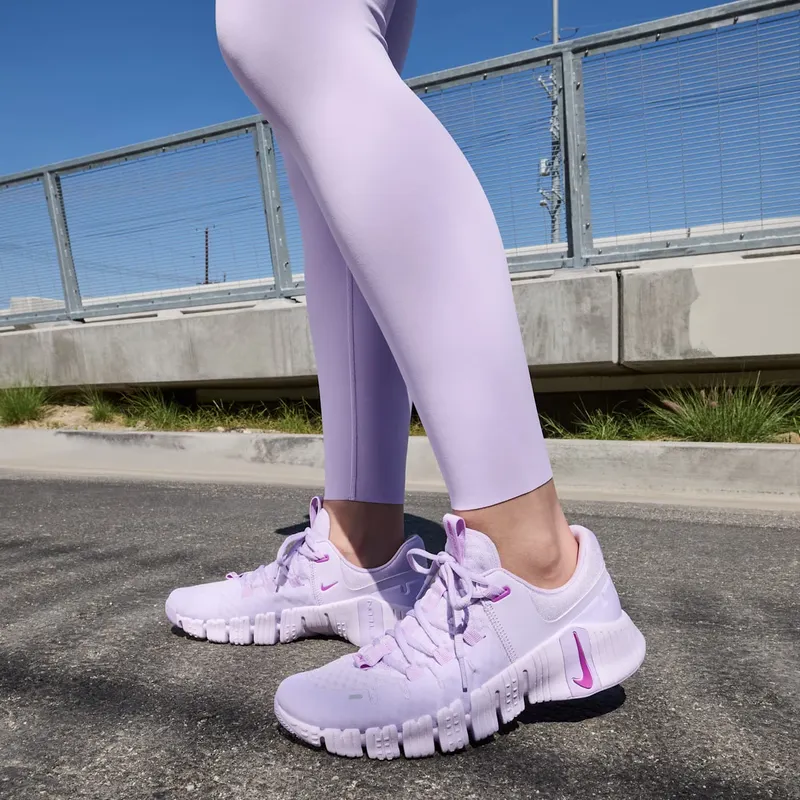 Nike Free Metcon 5 “Bloom” (DV3950-502)