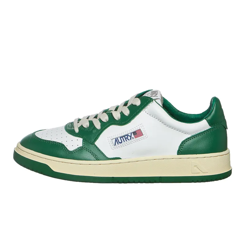 Autry Medalist Low White / Green (AULMWB03)