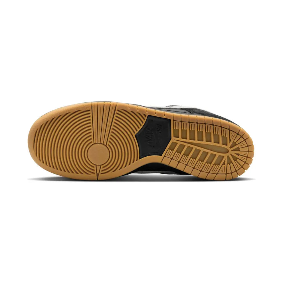 Nike Dunk Low Pro SB “Black White Gum” (HF3704-003)