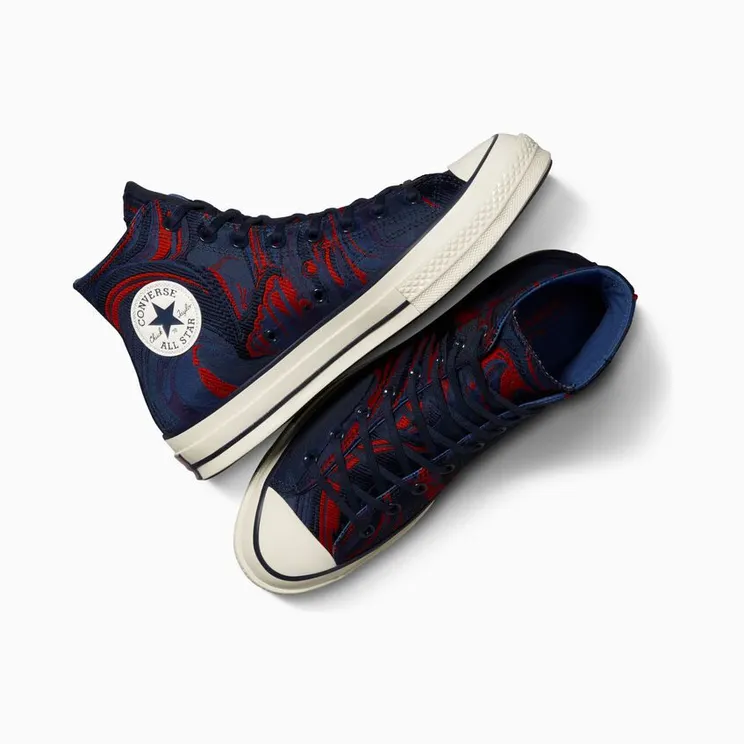 converse-chuck-taylor-all-star A04483C