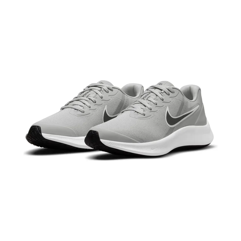 Nike Star Runner 3 Older Kids’ Road Running Grey 50% Sustainable Materials (DA2776-005)