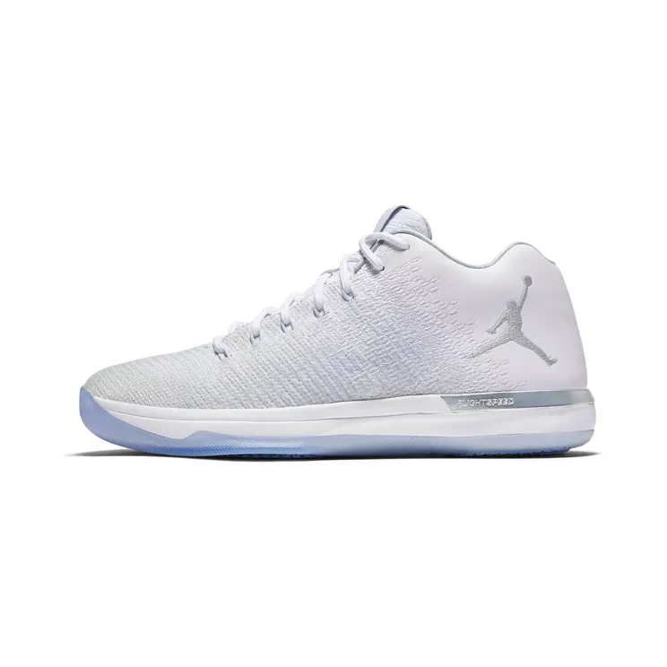 Jordan XXX1 Low “White / Metallic Silver / Pure Platinum” (897564-100)