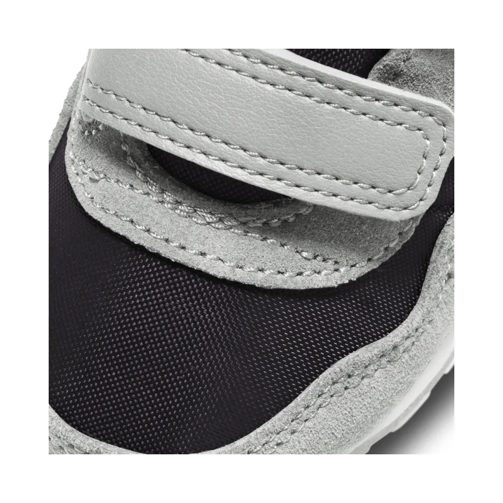 Nike MD Valiant Black “Off-Noir / Grey Fog / White / Atomic Pink” (CN8560-004)