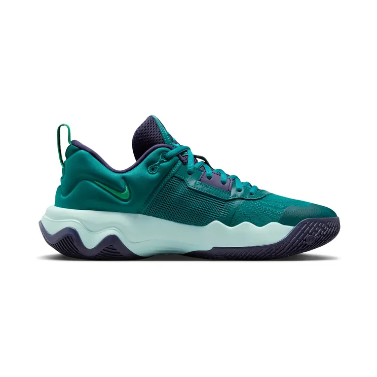 nike-giannis-immortality DZ7533-301