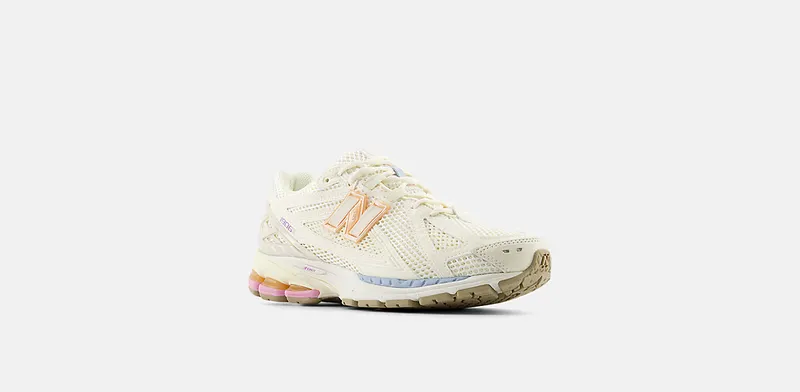 New Balance 1906R “Pink Sugar” (M1906RBP)