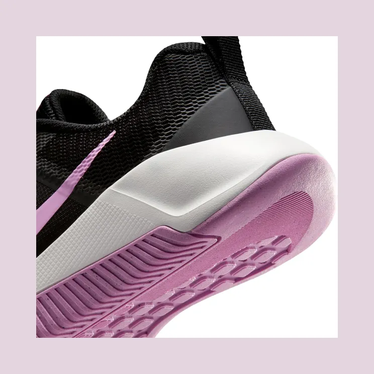nike-mc-trainer-3 FQ1830-007