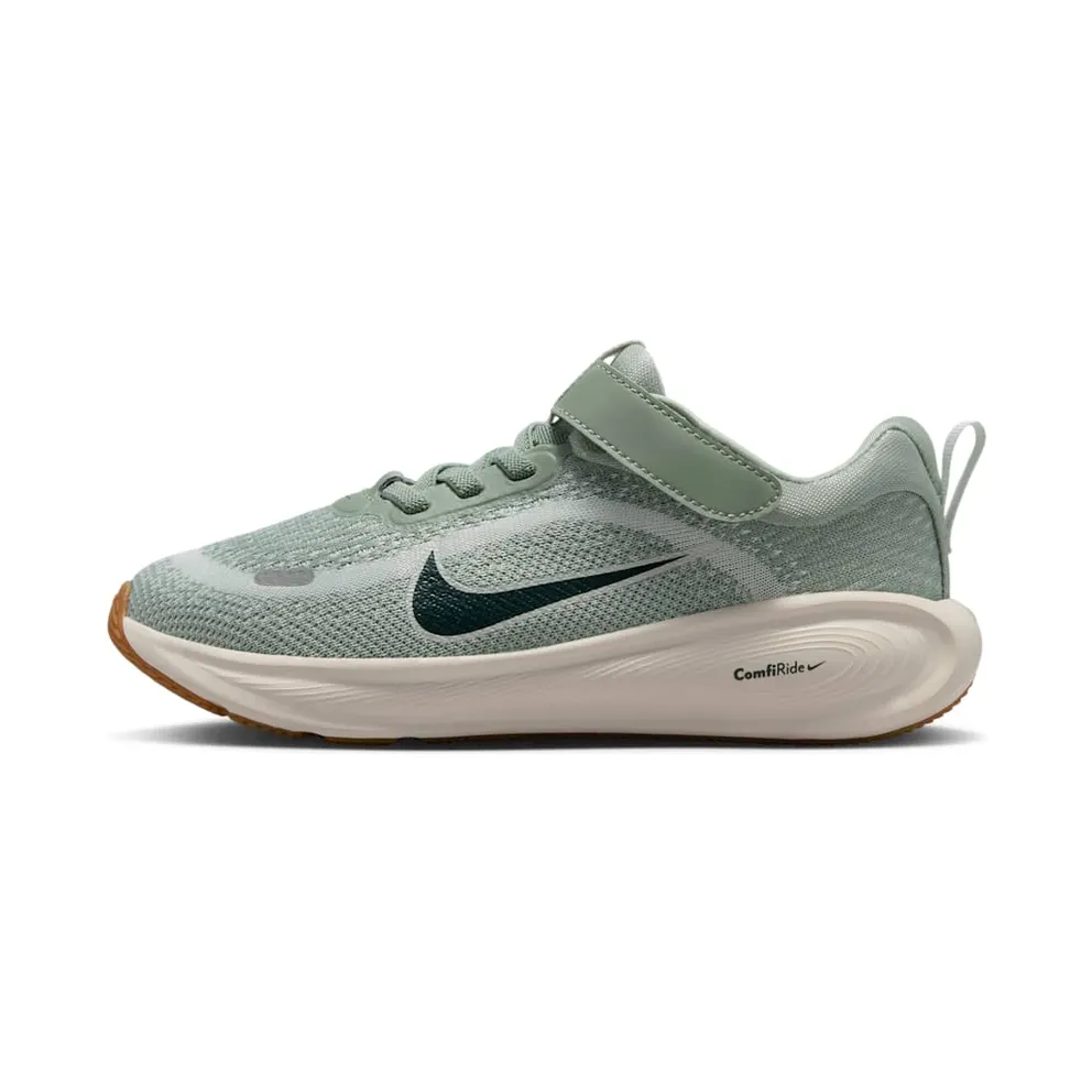 Nike Stellar Ride “Jade Horizon/Spruce Aura/Pale Ivory/Black Spruce” (HQ3267-301)