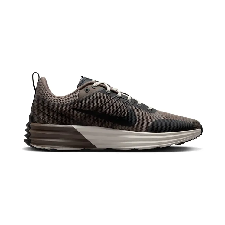 nike-lunar-roam DV2440-202