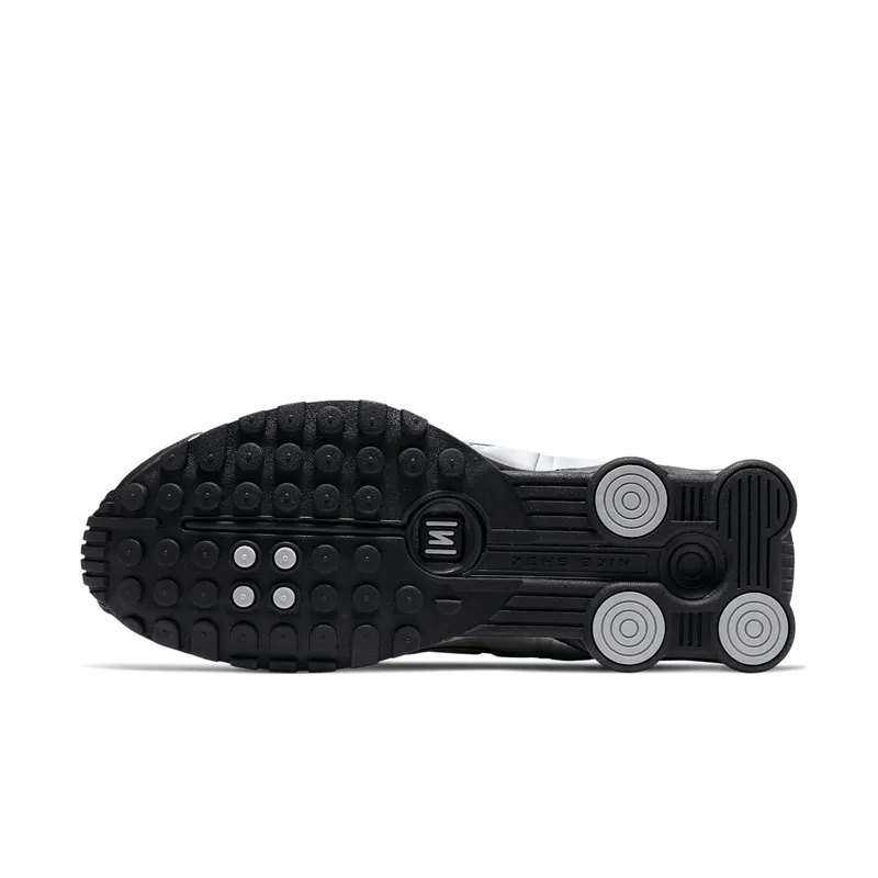 Nike Shox R4 Black Metallic Silver Black/Black-Metallic Silver-Bright Crimson (104265-045)