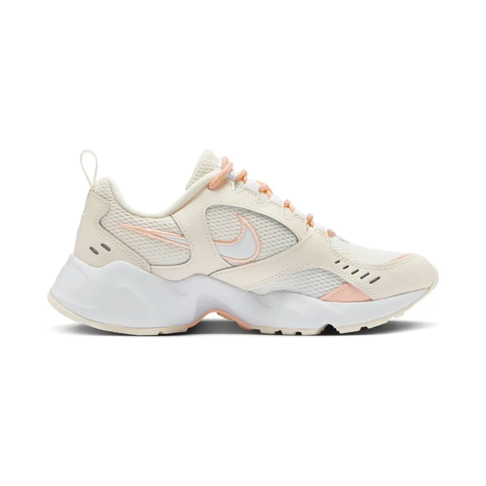 Nike Air Heights “Pale Ivory / Washed Coral / White” (CI0603-107)