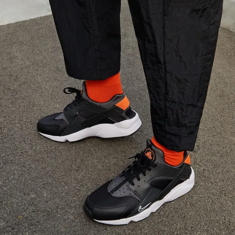 nike-air-huarache DR0152-001
