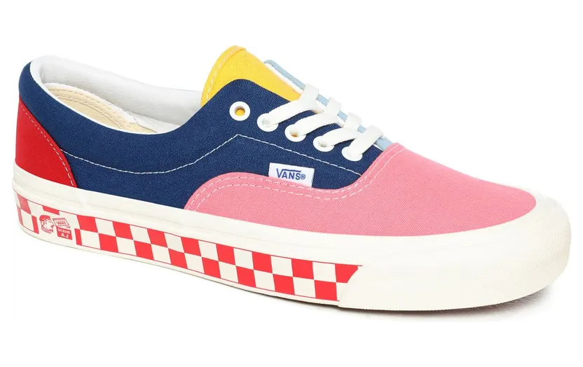 vans-style VN0A2RR11JK