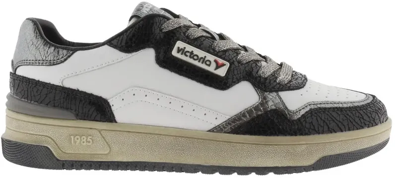 Victoria sneaker negro (8800127-10)
