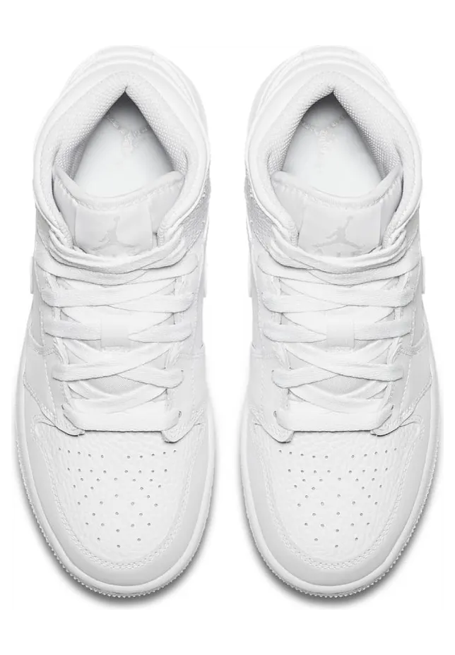 air-jordan-1 554725-109