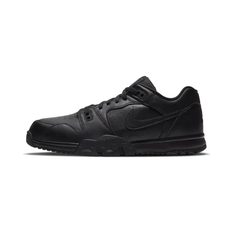 Nike Cross Trainer Low Triple “Black / Off-Noir” (CQ9182-001)