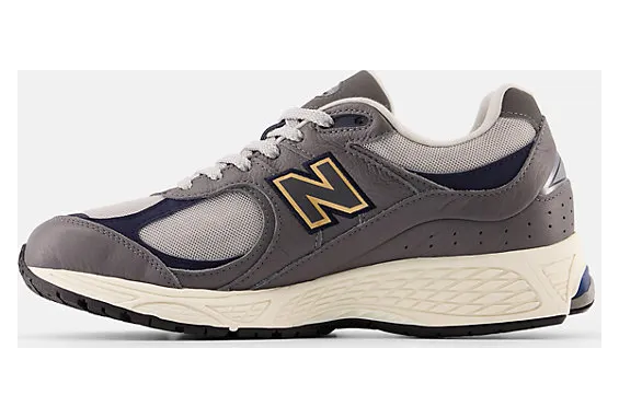 new-balance-2002r M2002RHP