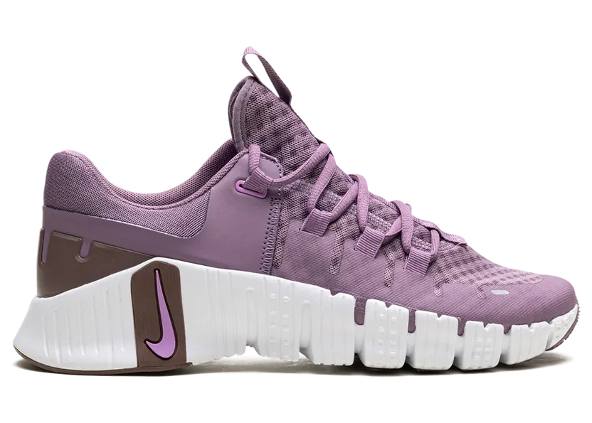 nike-free DV3950-500