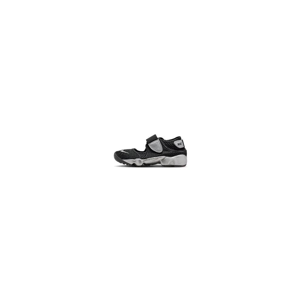 Nike Rift “Black / Metallic Silver” (IV5362-001)