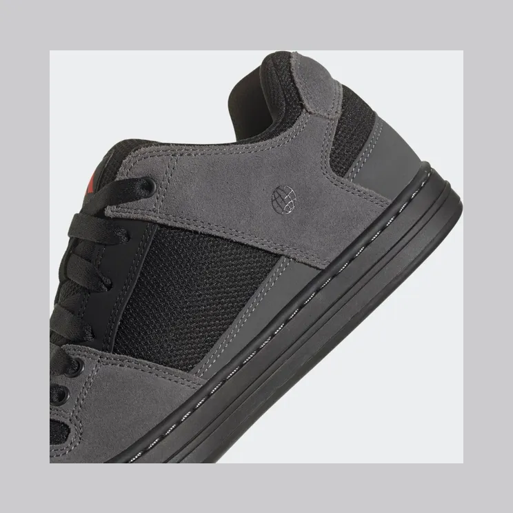 adidas-five-ten HP9936