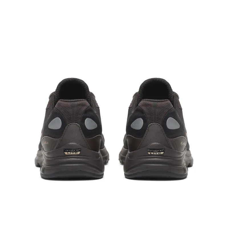SAUCONY Kinvara 1 “Torte / Bronze” (S101650-1004)