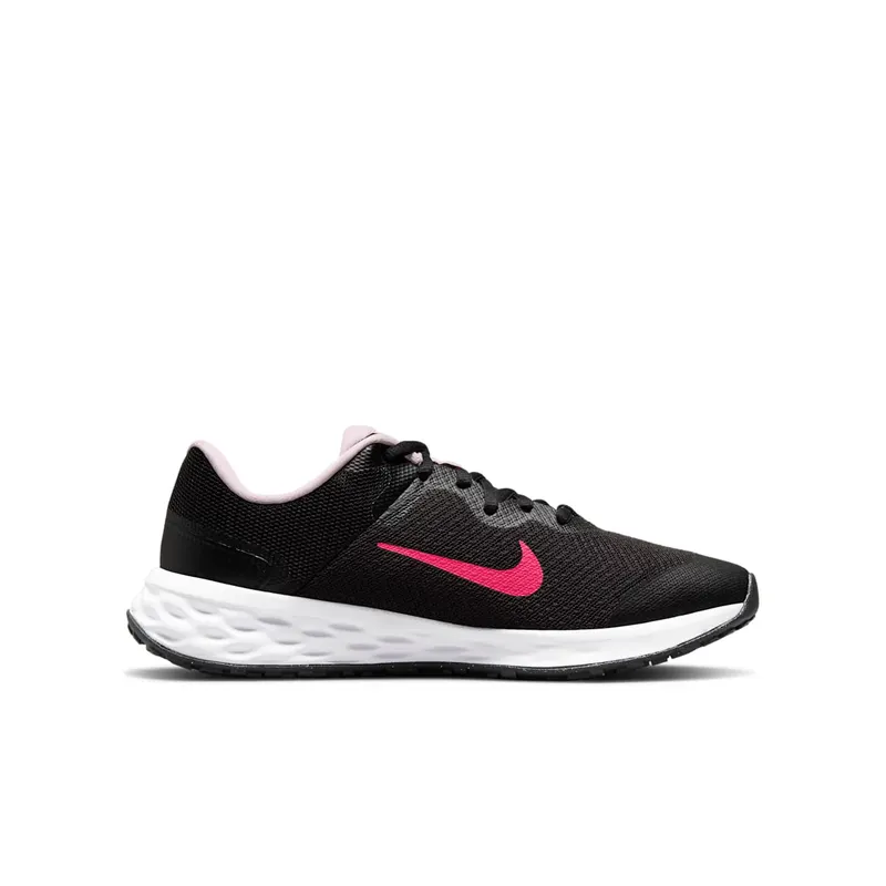 Nike Revolution 6 Older Kids’ Road Running Black 50% Sustainable Materials (DD1096-007)