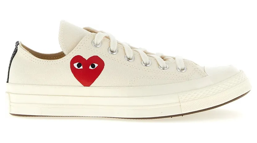 Comme Des Garçons Play X Converse “White” (AZK1282)