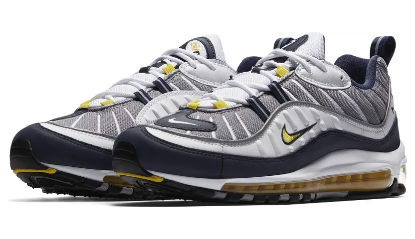 nike-air-max 640744-105