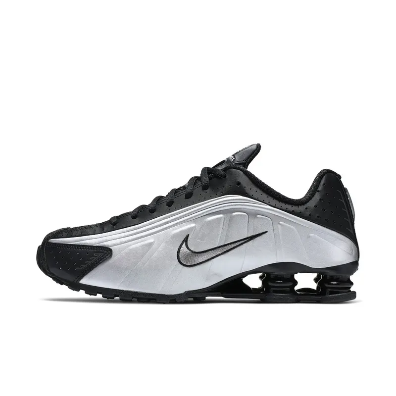Nike Shox R4 Black Metallic Silver Black/Black-Metallic Silver-Bright Crimson (104265-045)