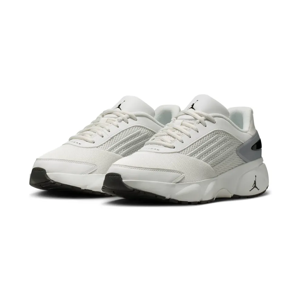 Jordan Trunner Summit White / Metallic Silver / Black (IQ0701-101)