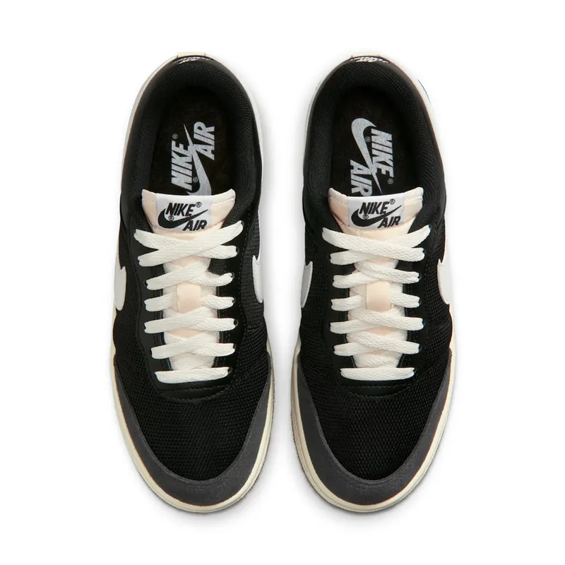 Air Jordan Skyline Low Black & Sail (IQ0704-001)