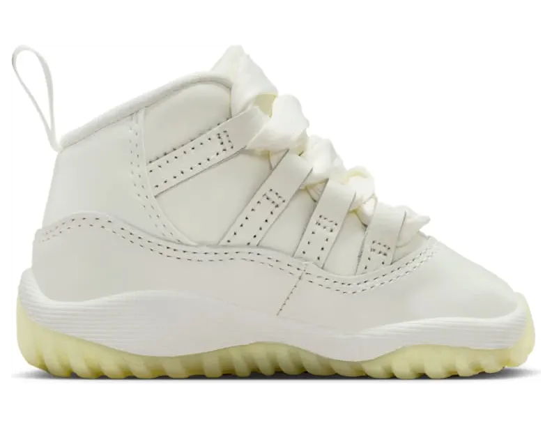 air-jordan-11 DO3856-110